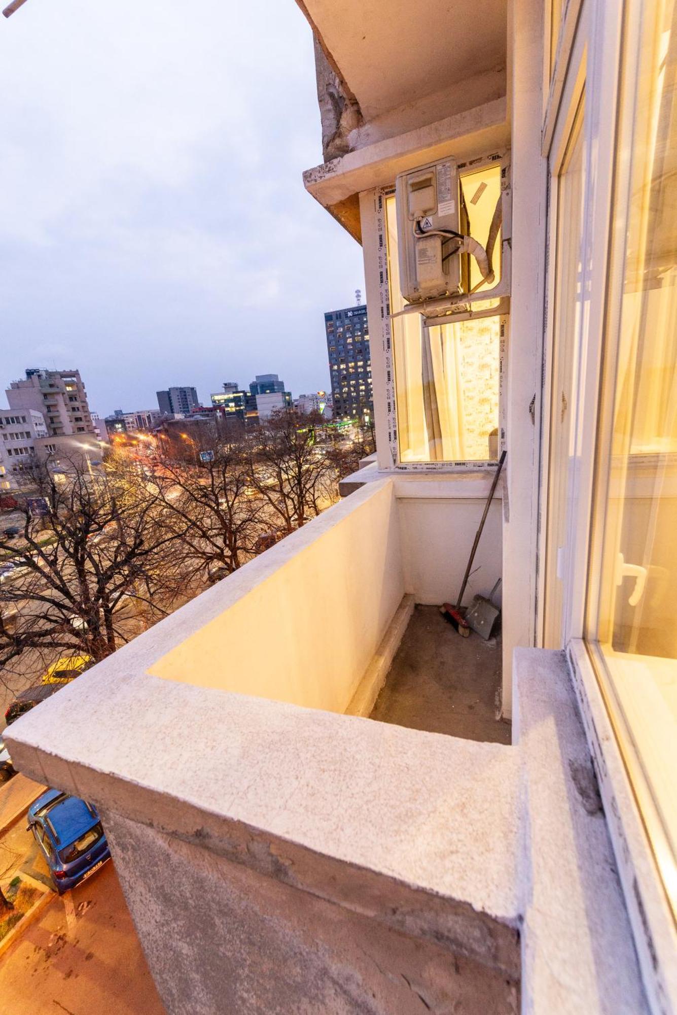 Ultracentral Spacious Apartment 4Br Bucharest Exterior photo